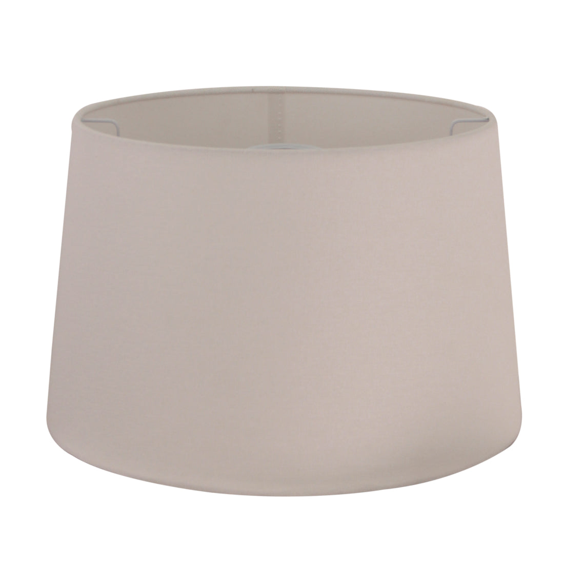 Deze gebroken witte lampenkap brengt een warme, gezellige sfeer in elke kamer. Perfect voor een moderne uitstraling.