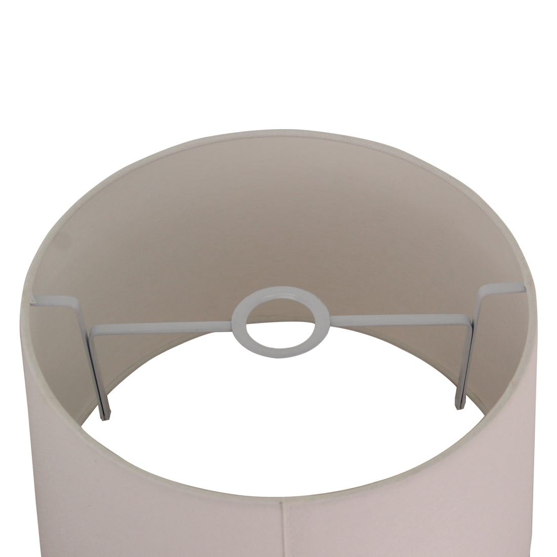 Detail van de gebroken witte lampenkap Drum, perfect voor een warme sfeer. Ideaal voor elke stijlvolle verlichting.