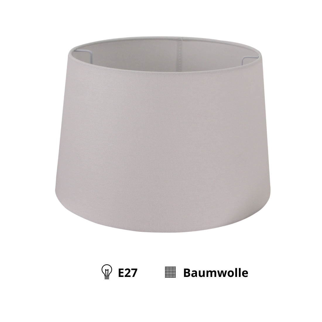 De gebroken witte lampenkap in detail toont zijn verfijnde textuur. Perfect voor een warme, stijlvolle ambiance in huis.