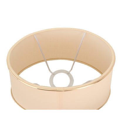 Deze beige lampenkap met gouden accenten straalt warmte uit. Perfect voor een sfeervolle inrichting in elke kamer.