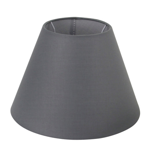 Deze grijze lampenkap uit de Lampenschirme serie geeft een moderne touch aan uw interieur.