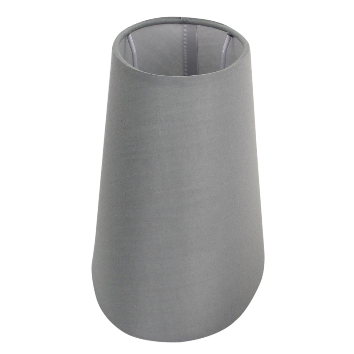De grijze ovalen lampenkap straalt een moderne charme uit. Perfect voor een stijlvolle afwerking van uw lamp.