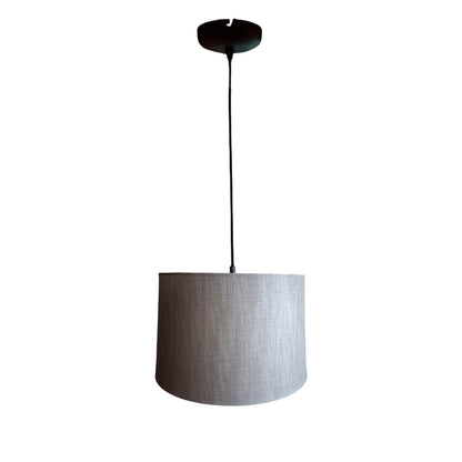 De grijze lampenkap Drum geeft een warme, moderne uitstraling aan je interieur. Perfect voor sfeervolle verlichting!