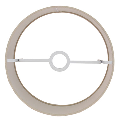 De grijze lampenkap Drum heeft een eigentijds ontwerp. Perfect voor het creëren van een sfeervolle ambiance in uw interieur.