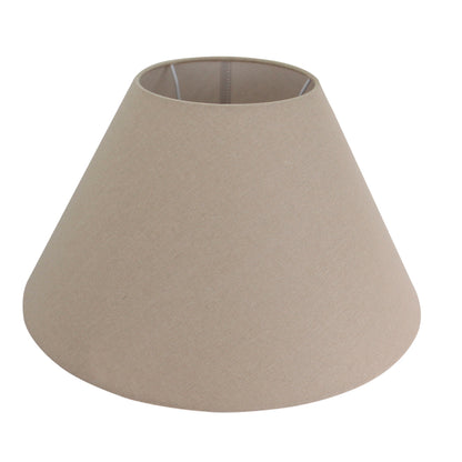 Deze moderne grijze lampenkap geeft een strakke uitstraling aan je interieur.
