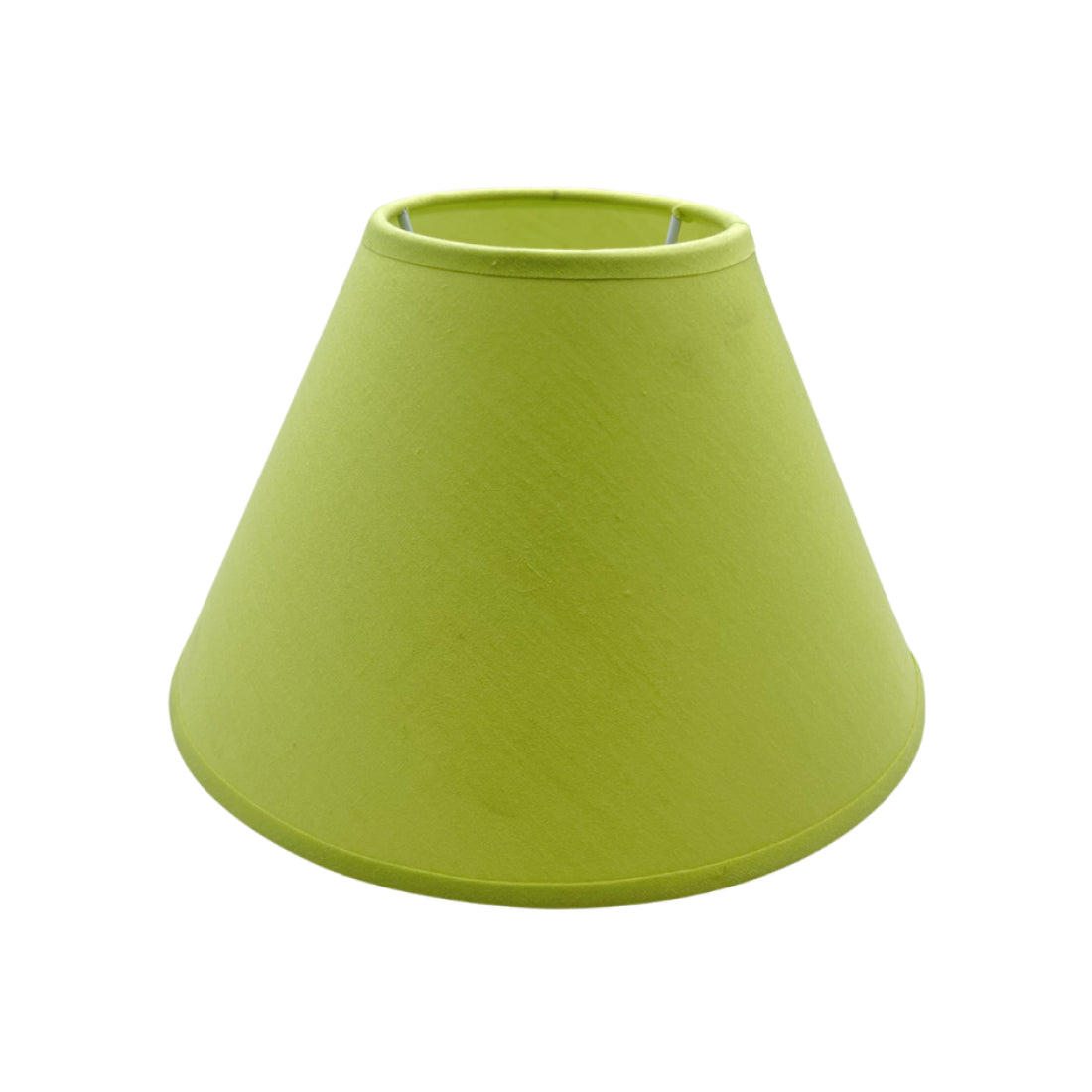 Verfrissende limegroene lampenkap die sfeer en kleur toevoegt aan elke ruimte. Perfect voor een levendige interieurstijl.
