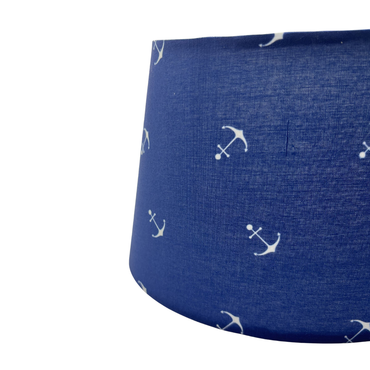 Detail van de lichtblauwe lampenkap Oval, een frisse aanvulling voor je interieur. Perfect voor sfeervolle verlichting.