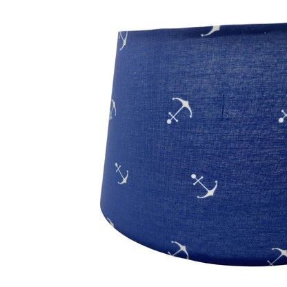 Detail van de lichtblauwe lampenkap Oval, een frisse aanvulling voor je interieur. Perfect voor sfeervolle verlichting.