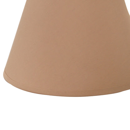 De lichtbruine lampenkap Top voegt warmte toe aan elke ruimte. Perfect voor sfeervolle verlichting in huis.