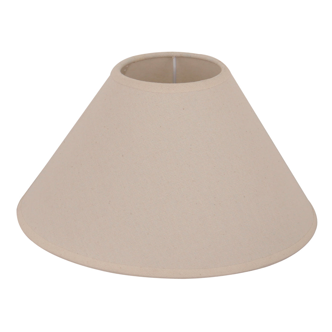 Natuurlijke lampenkap in een tijdloos ontwerp. Perfect voor het creëren van een warme en sfeervolle ambiance in huis.