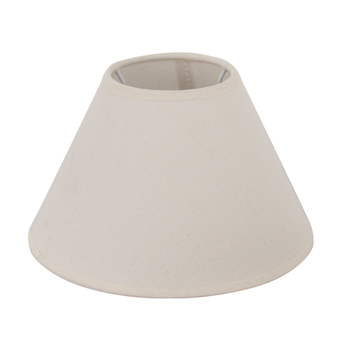 Deze natuurlijke lampenkap brengt een organische uitstraling in uw interieur. Perfect voor een warme, gezellige sfeer.