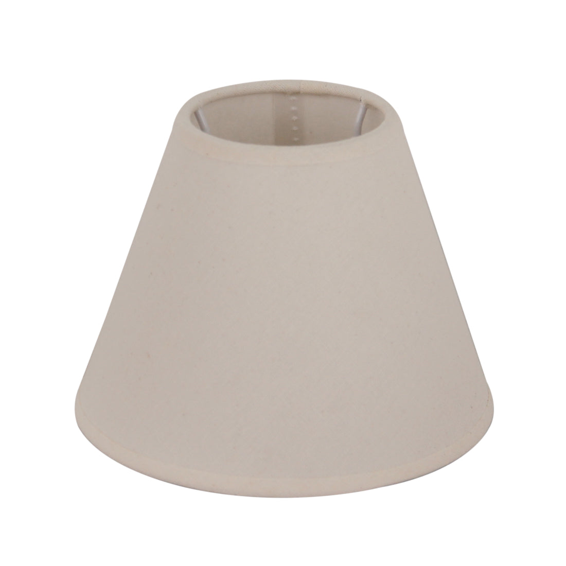 Natuurlijke lampenkap in een warme tint voor een sfeervolle uitstraling. Perfecte aanvulling voor jouw interieur.