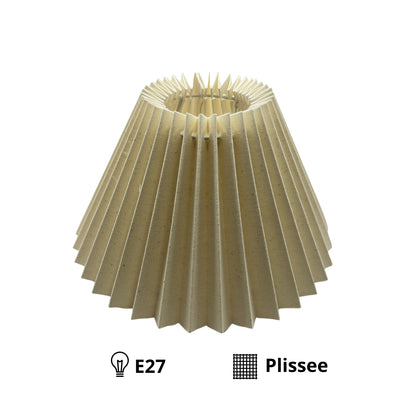 Deze natuurlijke lampenkap voegt een organische touch toe aan je interieur. Perfect voor een warme, sfeervolle uitstraling.