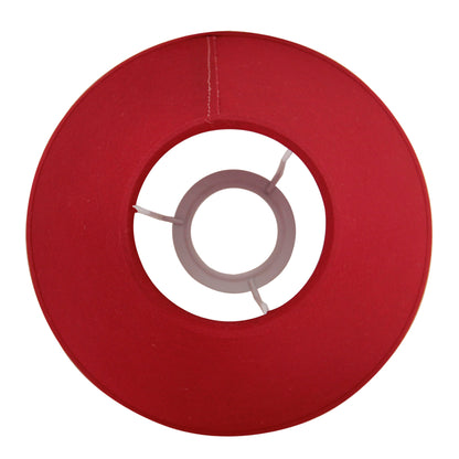 Deze moderne lampenkap in rood voegt een speelse kleurtoevoeging toe aan je interieur. Perfect voor een frisse uitstraling.