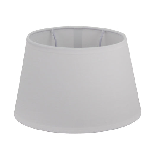 Deze moderne witte lampenkap in ovale vorm voegt elegantie toe aan elke lamp. Perfect voor een verfijnde sfeer in huis.