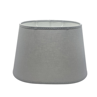 Moderne grijze lampenkap Oval met een strakke vormgeving. Perfect voor het creëren van een eigentijdse sfeer in huis.