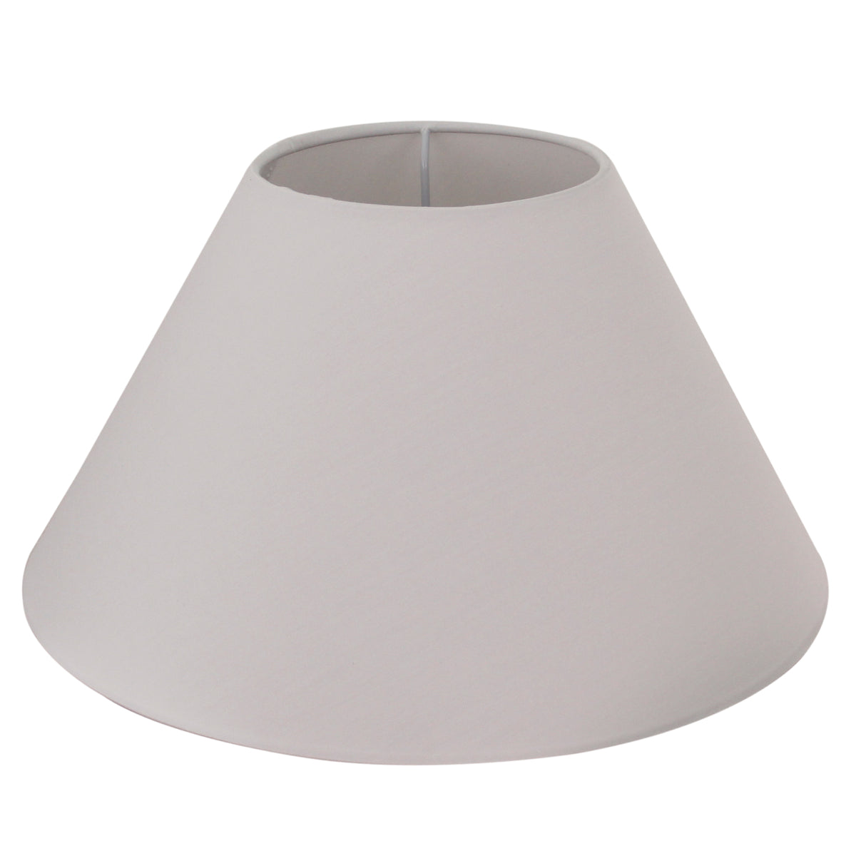 Deze witte lampenkap geeft een frisse uitstraling aan je interieur. Perfect voor een sfeervolle en moderne verlichting.