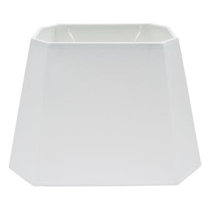 Strakke witte lampenkap Conica met acht zijden voor een moderne uitstraling. Perfect voor sfeervolle verlichting in huis.
