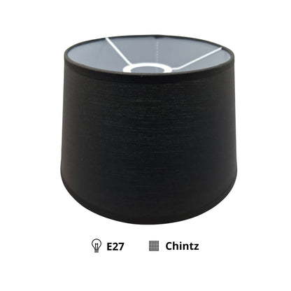 Deze zwarte lampenkap in drumvorm is een stijlvolle toevoeging aan je interieur. Perfect voor een sfeervolle ambiance.