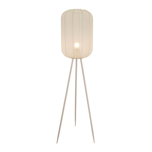 De crèmekleurige Lecce vloerlamp straalt een rustgevende Japandi-sfeer uit. Perfect voor een serene hoek in huis.