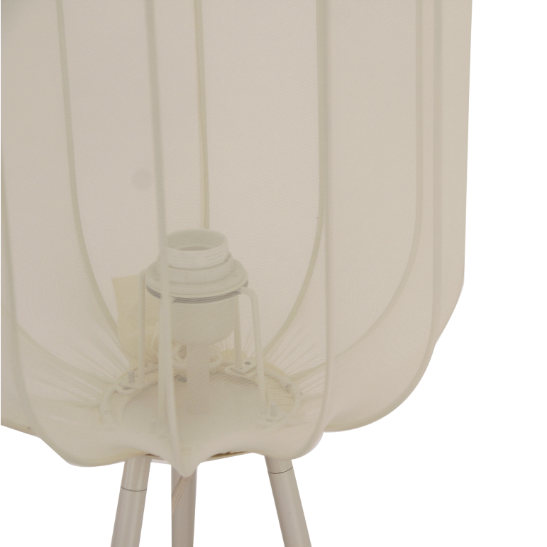 De crème Lecce vloerlamp brengt een warme sfeer in je interieur. Perfect voor een serene, Japandi uitstraling.