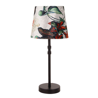 De lampenkap in een warme tint straalt gezelligheid uit in elke kamer. Perfect voor een sfeervolle verlichting.