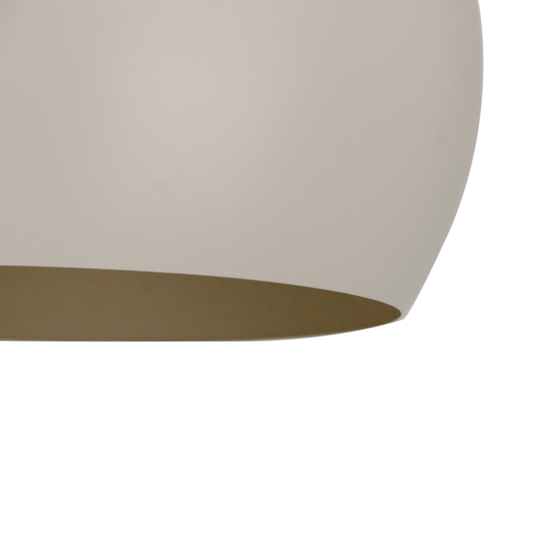 Deze beige plafondlamp uit de Occhio-serie voegt een moderne touch toe aan je interieur. Perfect voor sfeervolle ruimtes.