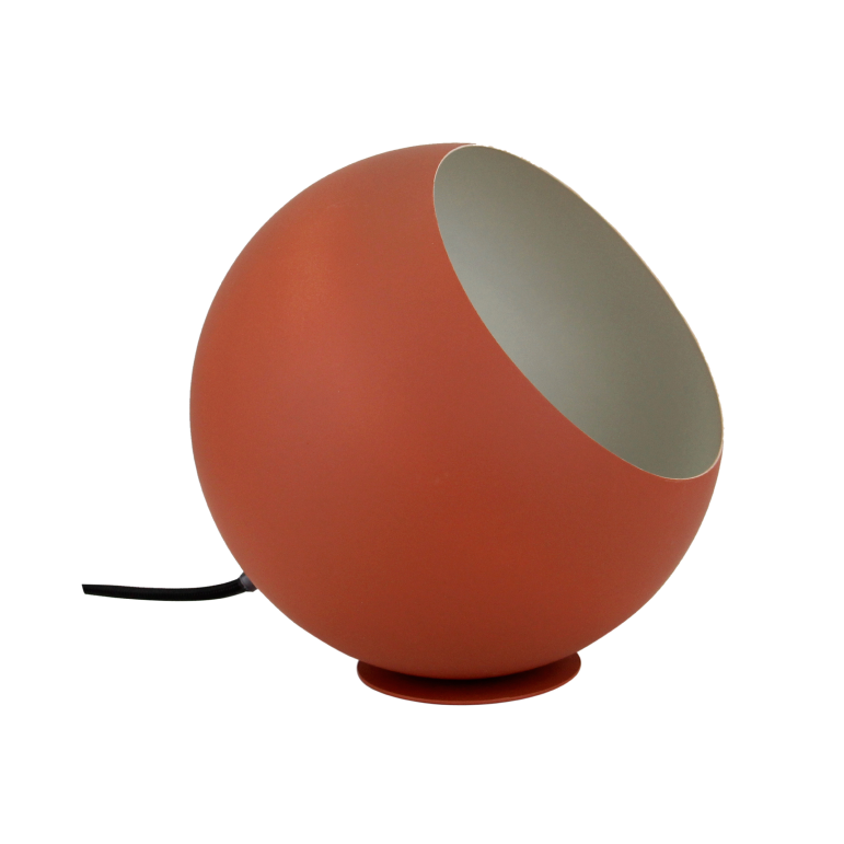 Ontdek de moderne rode tafellamp Occhio met een strakke ronde vorm. Perfect voor een eigentijdse sfeer op tafel of bureau.