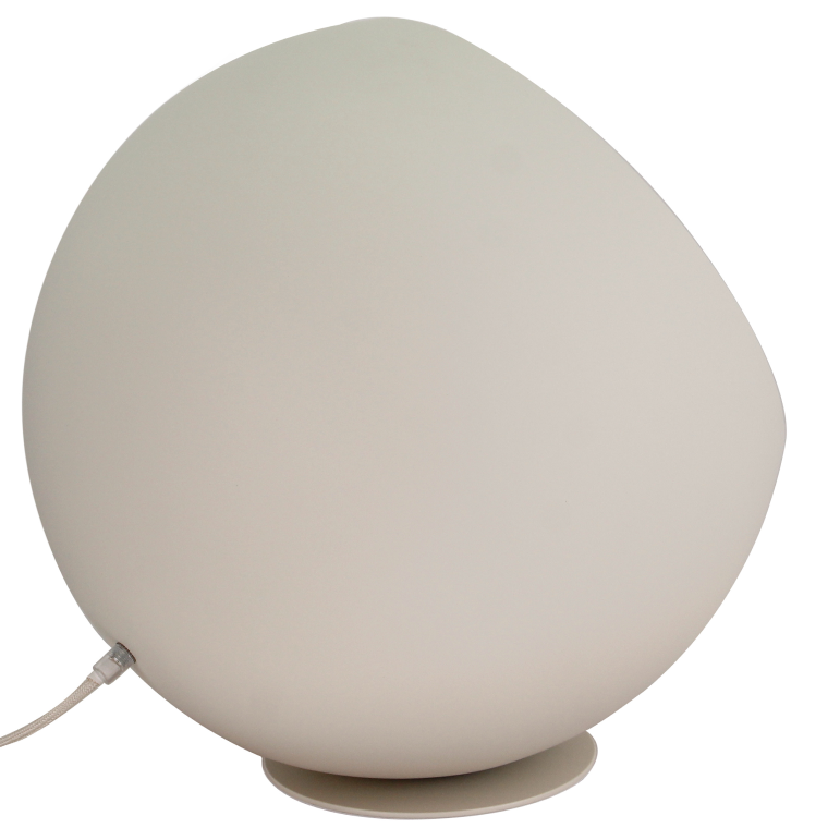 Discover the warm glow of the cream Occhio floor lamp. Its modern design adds a touch of elegance to any room.