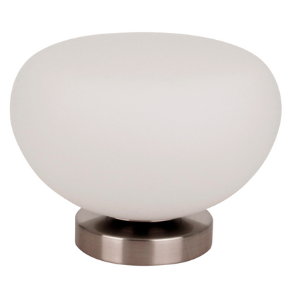 De details van de Opalino tafellamp stralen elegantie uit. Een prachtige toevoeging voor een klassiek interieur.