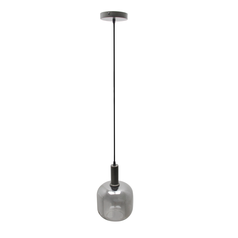 Bijzondere zwart hanglamp Specchio met verfijnde afwerking. Een sfeervolle blikvanger boven de eetkamertafel of in de hal.