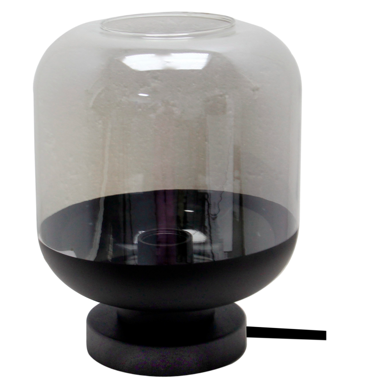 De zwarte tafellamp Specchio opaco heeft een uniek design met een matte afwerking. Perfect voor een sfeervolle ambiance.