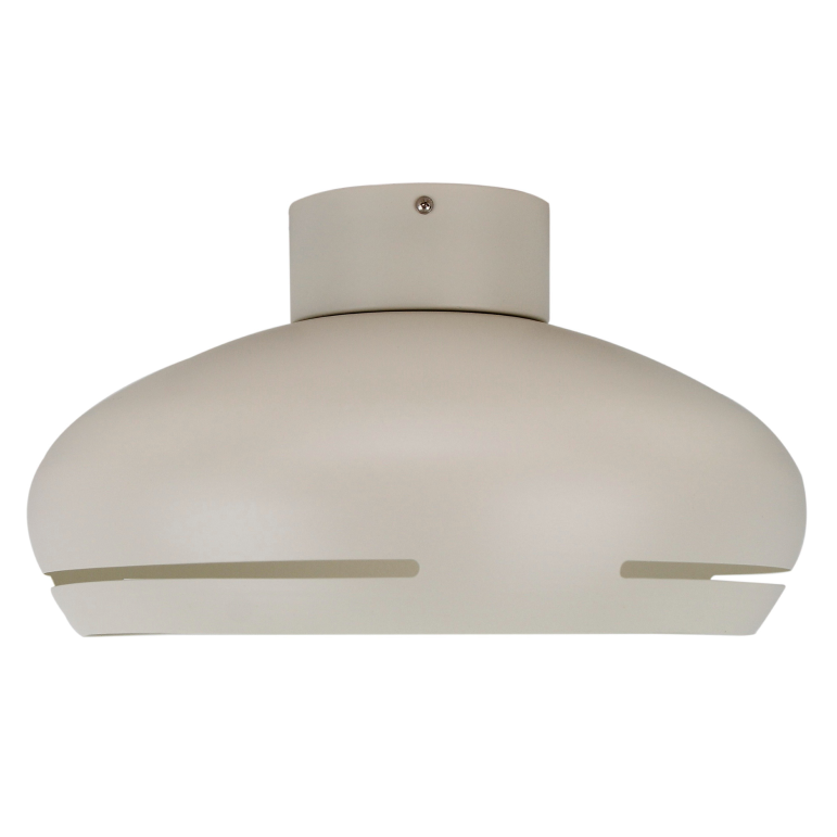 Detail van de crèmekleurige Striscia plafondlamp met een modern ontwerp.