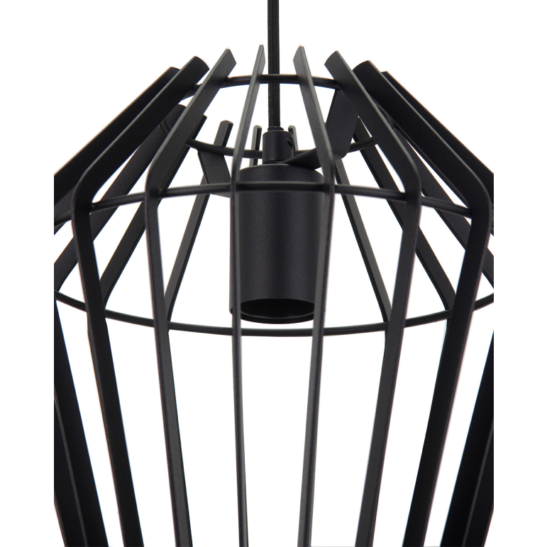 De zwarte Tavola hanglamp in modern design voegt een vleugje elegantie toe aan je ruimte. Perfect voor boven de eettafel.
