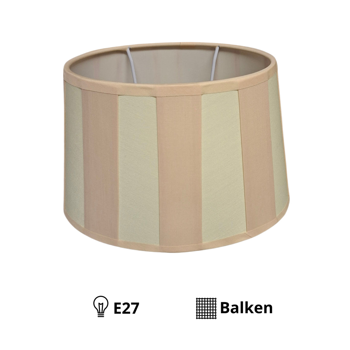 Deze crèmekleurige lampenkap voegt warmte toe aan je interieur. Perfect voor een gezellige sfeer in elke ruimte.