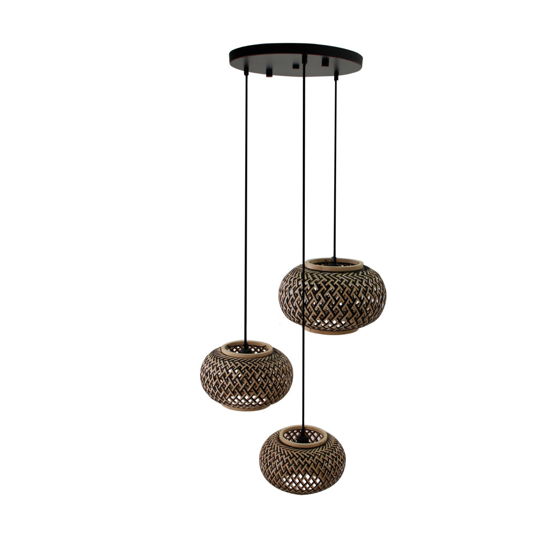 Deze bruine Weaving hanglamp voegt een warm, landelijk karakter toe aan je interieur. Perfect voor sfeervolle ruimtes.