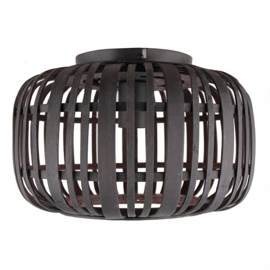 De zwarte Rattan plafondlamp geeft een warme, sfeervolle uitstraling. Perfect voor een gezellige eethoek of woonkamer.
