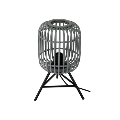 Detail van de moderne grijze Woven tafellamp. Een sfeervolle aanvulling voor je bureau of nachtkastje.