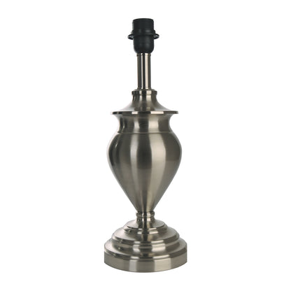 Deze nikkel lampenvoet van 40,5 cm heeft een moderne uitstraling. Perfect om je favoriete lampenkap stijlvol te accentueren.