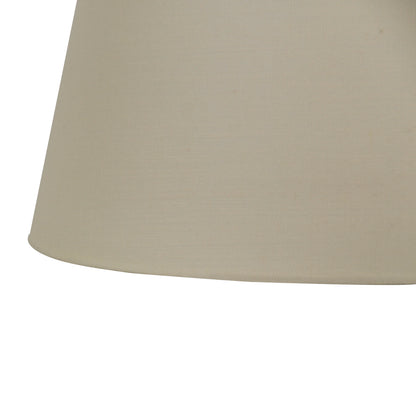 Detailfoto van een crèmekleurige lampenkap uit de serie Lampenschirme.
