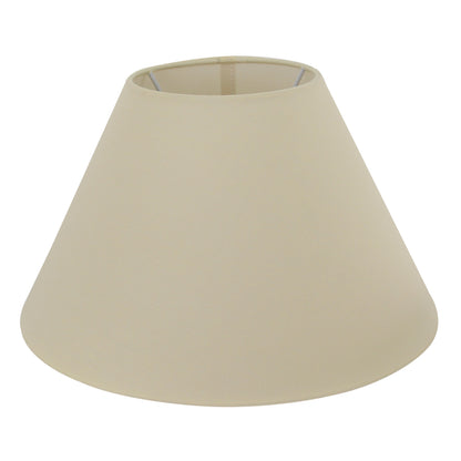Zijaanzicht van een crèmekleurige lampenkap. Een elegante toevoeging voor sfeervolle verlichting.