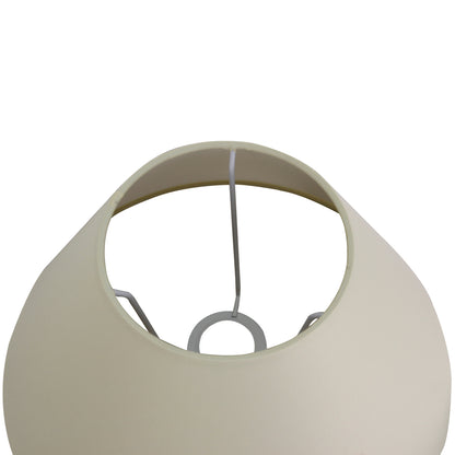 Van bovenaf gezien, stralende crèmekleurige lampenkap. Dit stijlvolle ontwerp voegt een warme touch toe aan elk interieur.