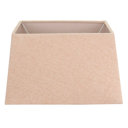 Deze crèmekleurige lampenkap voegt een warme sfeer toe aan elke ruimte. Perfect voor een stijlvolle uitstraling.