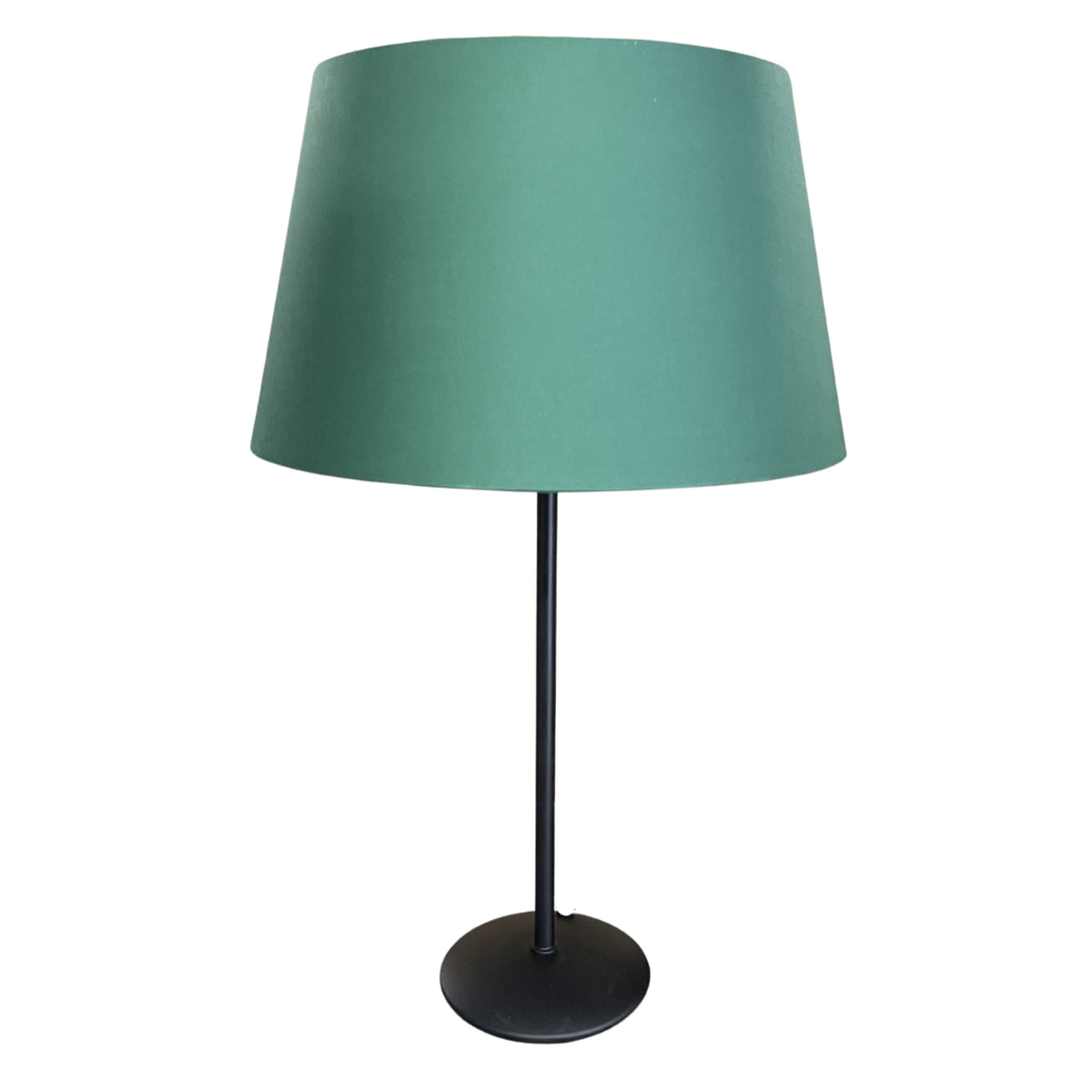 Deze moderne groene lampenkap voegt een frisse uitstraling toe aan jouw interieur. Perfect voor sfeervolle verlichting.