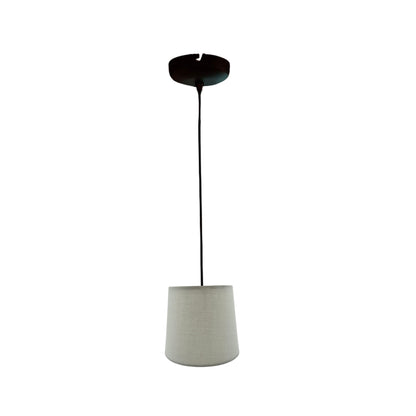 Minimalistische lampenkap in lichtgrijs, perfect voor een moderne uitstraling.
