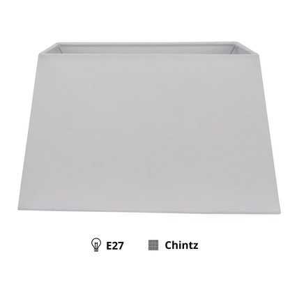 De witte lampenkap van de serie Lampenschirme voegt een tijdloze elegantie toe aan elke lamp.