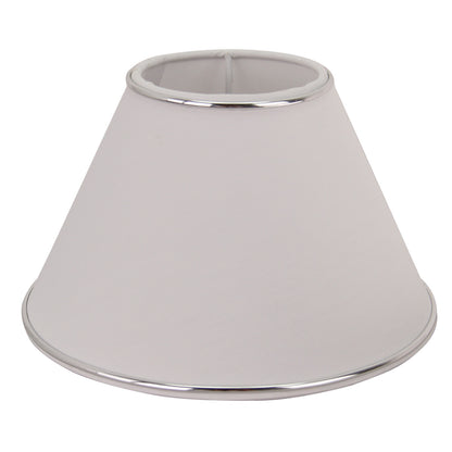 Moderne lampenkap in wit en zilver, perfect voor een strakke uitstraling. Voeg een vleugje elegantie toe aan je interieur.