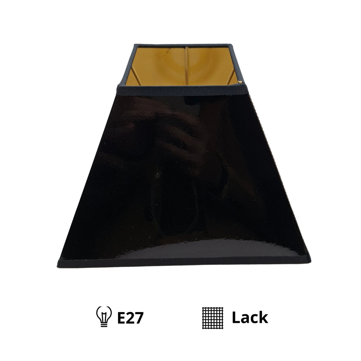 Moderne zwarte lampenkap van lak voor een strakke uitstraling. Perfect voor elke interieurstijl en creëert sfeer.