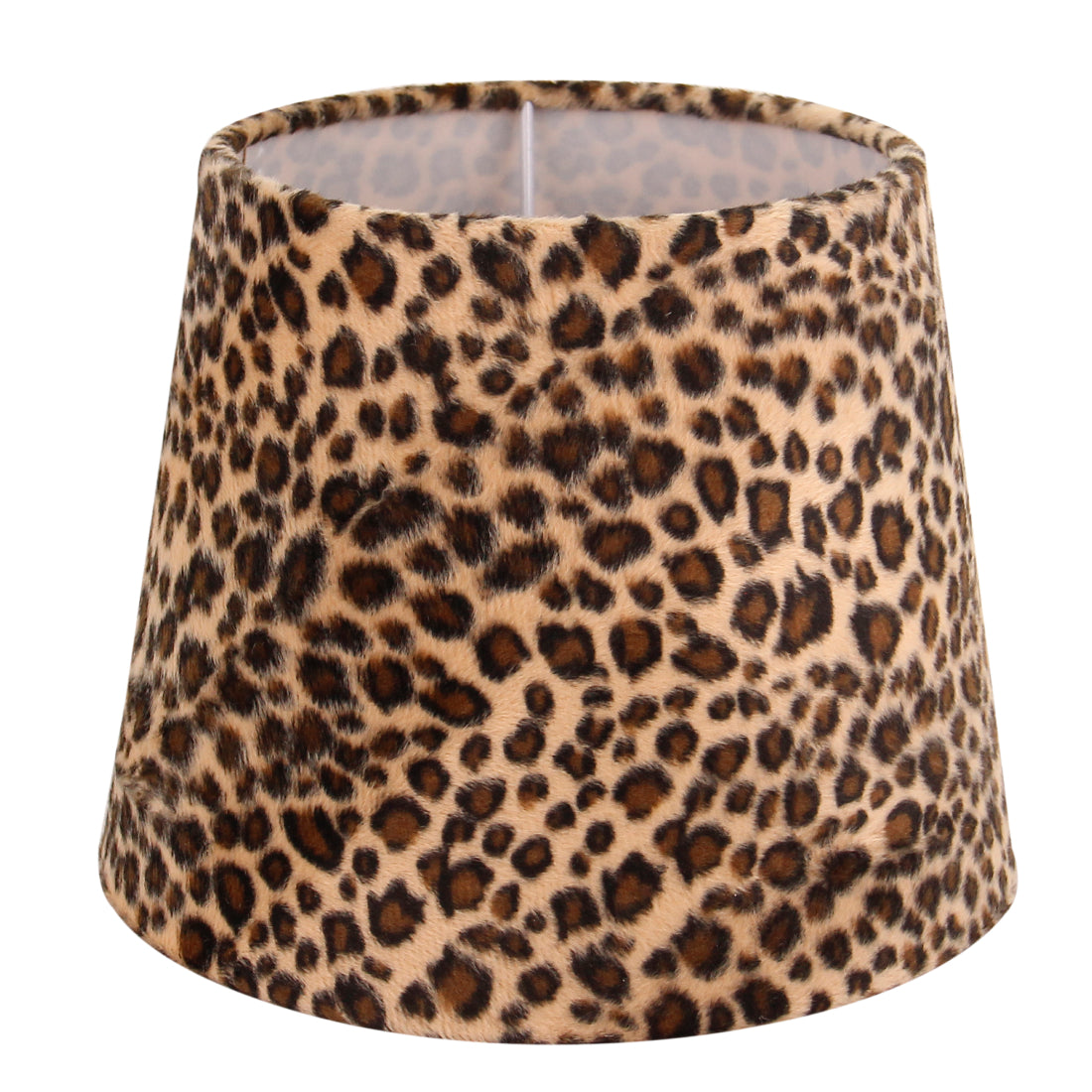 Close-up of the black Leo table lamp, showcasing its timeless design. Perfect for adding a refined touch to any tabletop.
