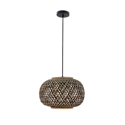 Deze Weaving hanglamp in naturel en zwart geeft een warme, landelijke uitstraling. Perfect voor een gezellige sfeer!
